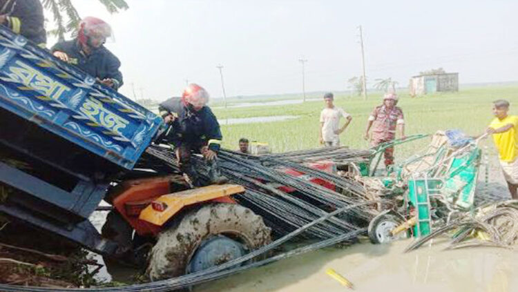 পরীক্ষা শেষে বাড়ি ফেরা হলো না ৫ শিক্ষার্থীর