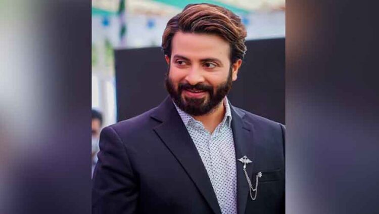 এবার আইনি ব্যবস্থা নিলেন শাকিব খান
