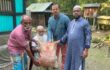ঘূর্ণিঝড় সিত্রাং এ ক্ষতিগ্রস্ত পরিবারের পাশে ইউপি চেয়ারম্যান!