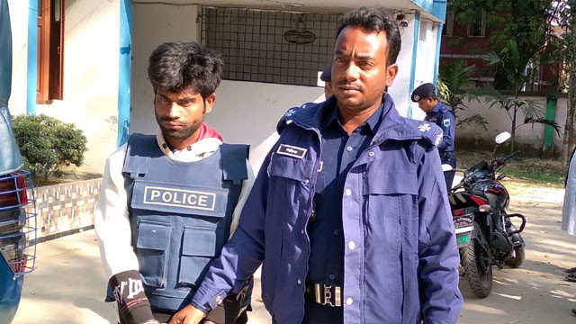 দোকানের বেলুন ফাটানোর অপরাধে শিশুকে গলা টিপে হত্যা, মরদেহ উদ্ধার!