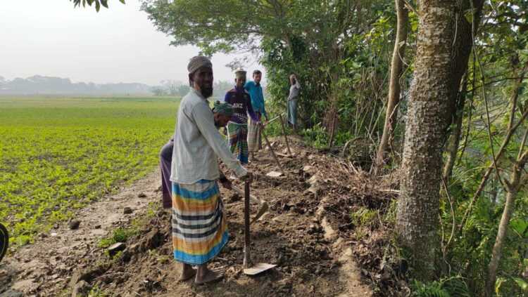 গোসাইরহাটে ৪০ দিনের কর্মসূচিতে ব্যাপক অনিয়মের অভিযোগ