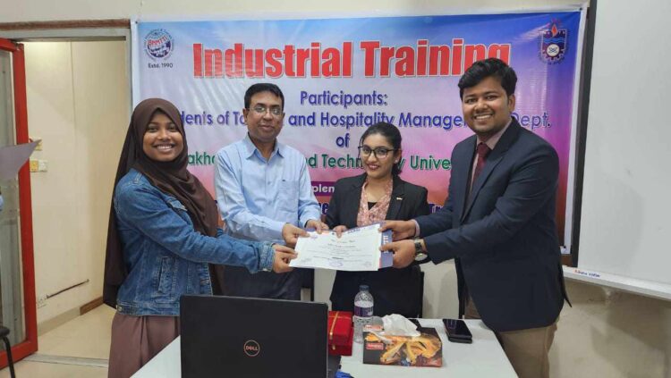 হোটেল- ম্যানেজমেন্ট ও পর্যটনে  প্রশিক্ষণ পেলেন নোবিপ্রবি ৪৮ জন শিক্ষার্থী