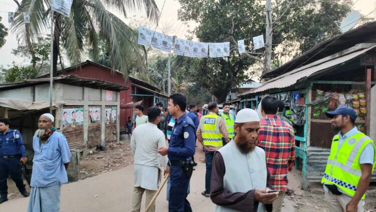 আমতলীতে পৌরসভা নির্বাচনের প্রচারনায় বাঁধা এবং কর্মী সর্মাথকদের মারধরের অভিযোগ