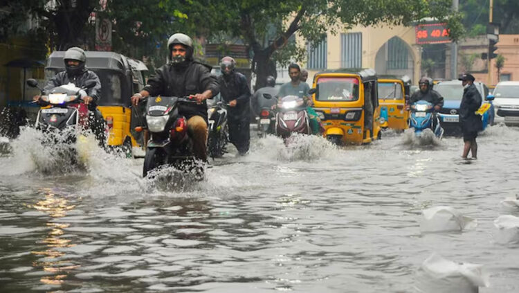 বর্ষায় ভারতে স্বাভাবিকের চেয়ে বেশি বৃষ্টিপাতের আভাস