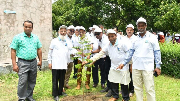 বর্ণাঢ্য আয়োজনে বাকৃবিতে বিশ্ব পরিবেশ দিবস পালিত