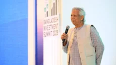 দুনিয়া বদলাতে চাইলে ব্যবসা সবচেয়ে শক্তিশালী কাঠামো : প্রধান উপদেষ্টা