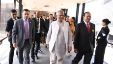 জাপান পৌঁছেছেন প্রধান উপদেষ্টা