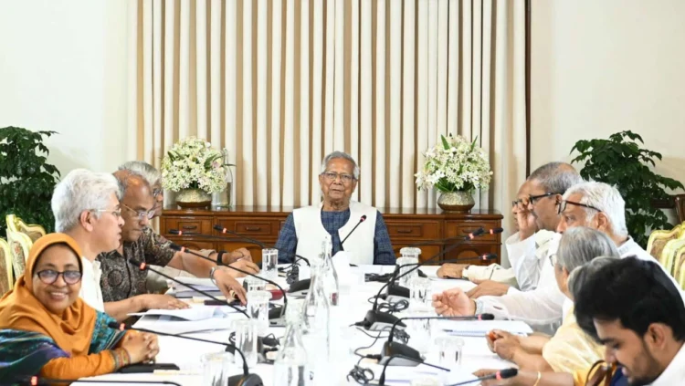 জরুরি বৈঠকে উপদেষ্টা পরিষদ