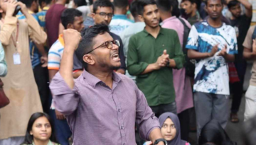 কাকরাইলে জড়ো হচ্ছেন জবি শিক্ষার্থীরা, চলছে অনশনের প্রস্তুতি